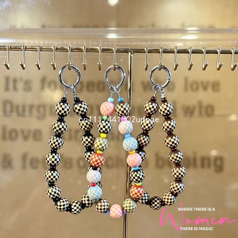 سلسلة هاتف خشبية أصلية مزينة ب - مراجعة Phone Accessories Charms وسعره